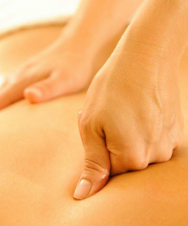 Deep-Tissue-Massage-550x400